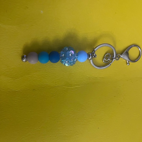 Blue Beaded Keychain - Picture 8 of 8